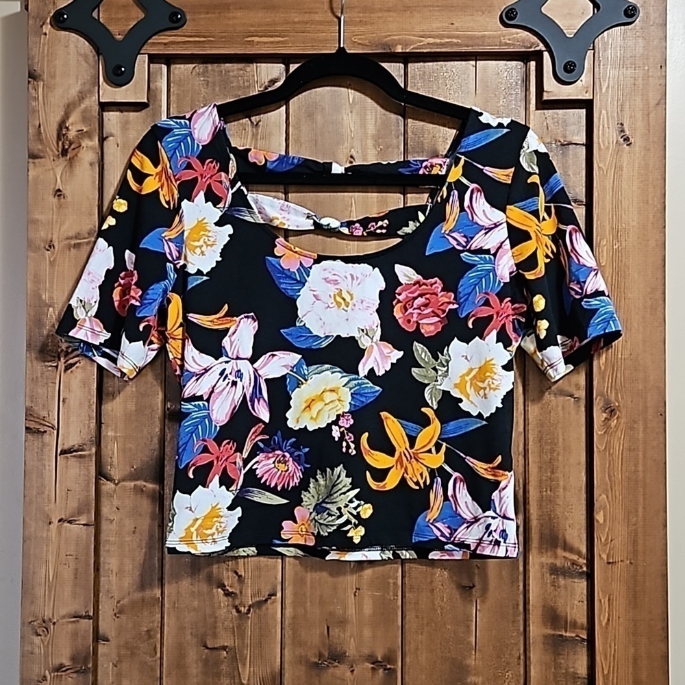 Guess Cayla Multicolor Floral Cropped Top Large